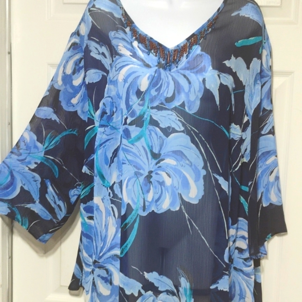 Susan Graver top